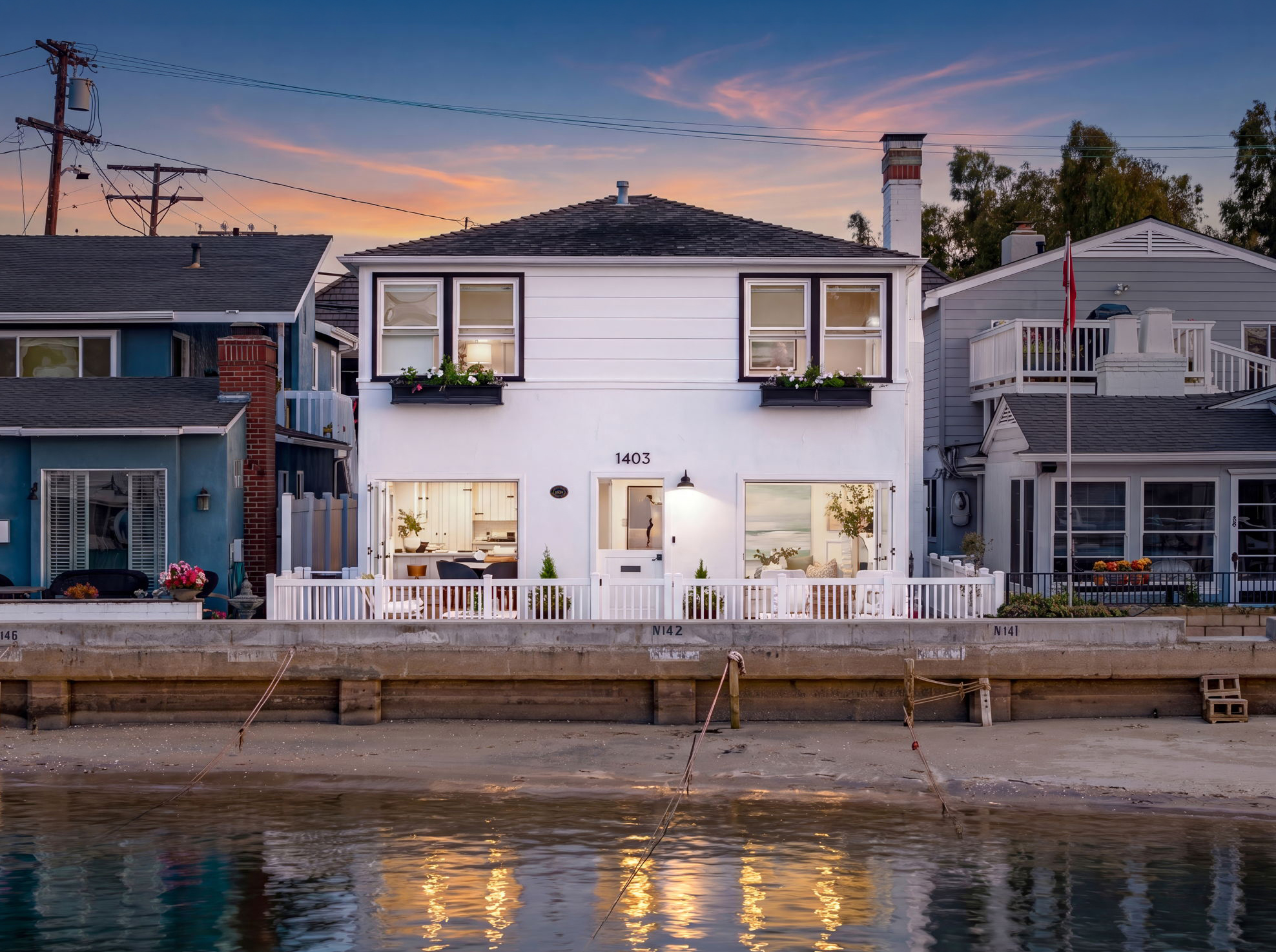 1403 N.Bayfront Balboa Island home - photo 1