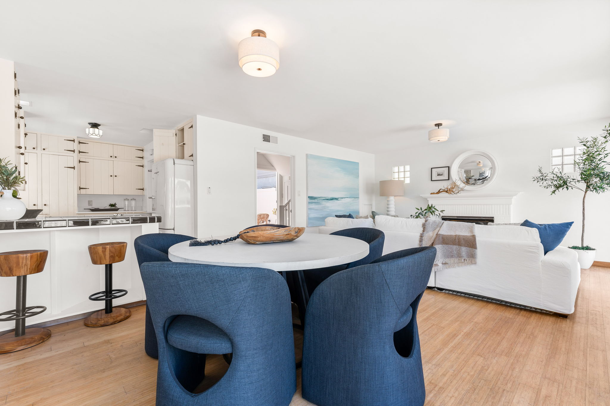 1403 N.Bayfront Balboa Island home - photo 13