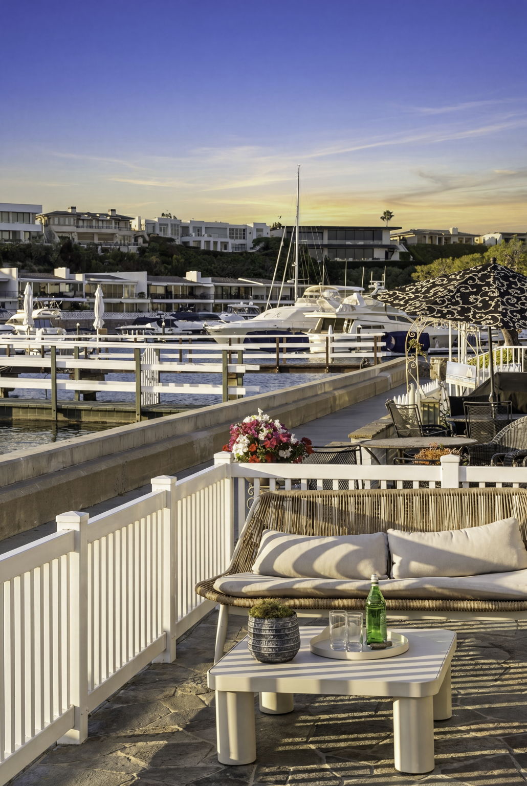 1403 N.Bayfront Balboa Island home - photo 2