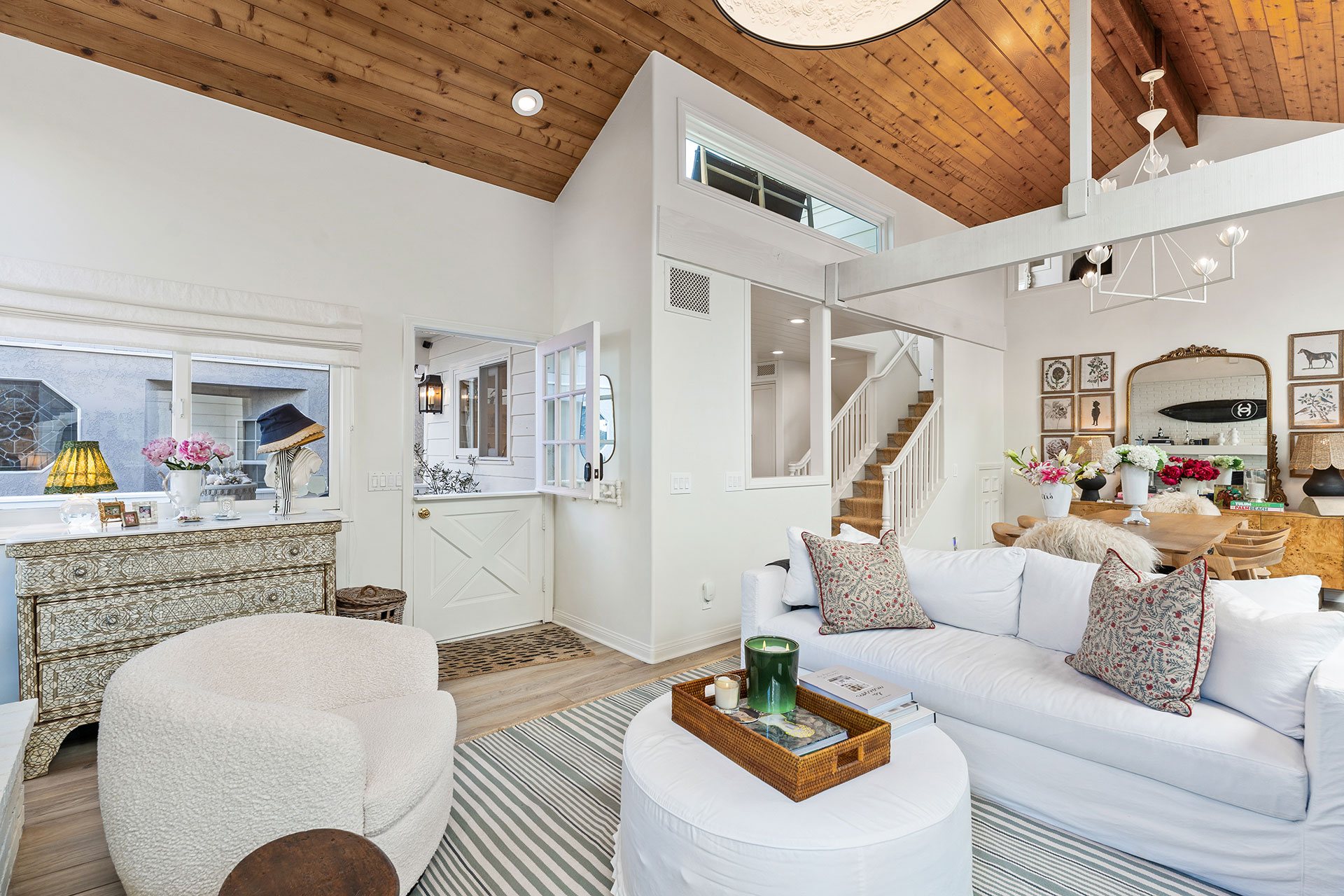 209 Diamond Balboa Island home - photo 11