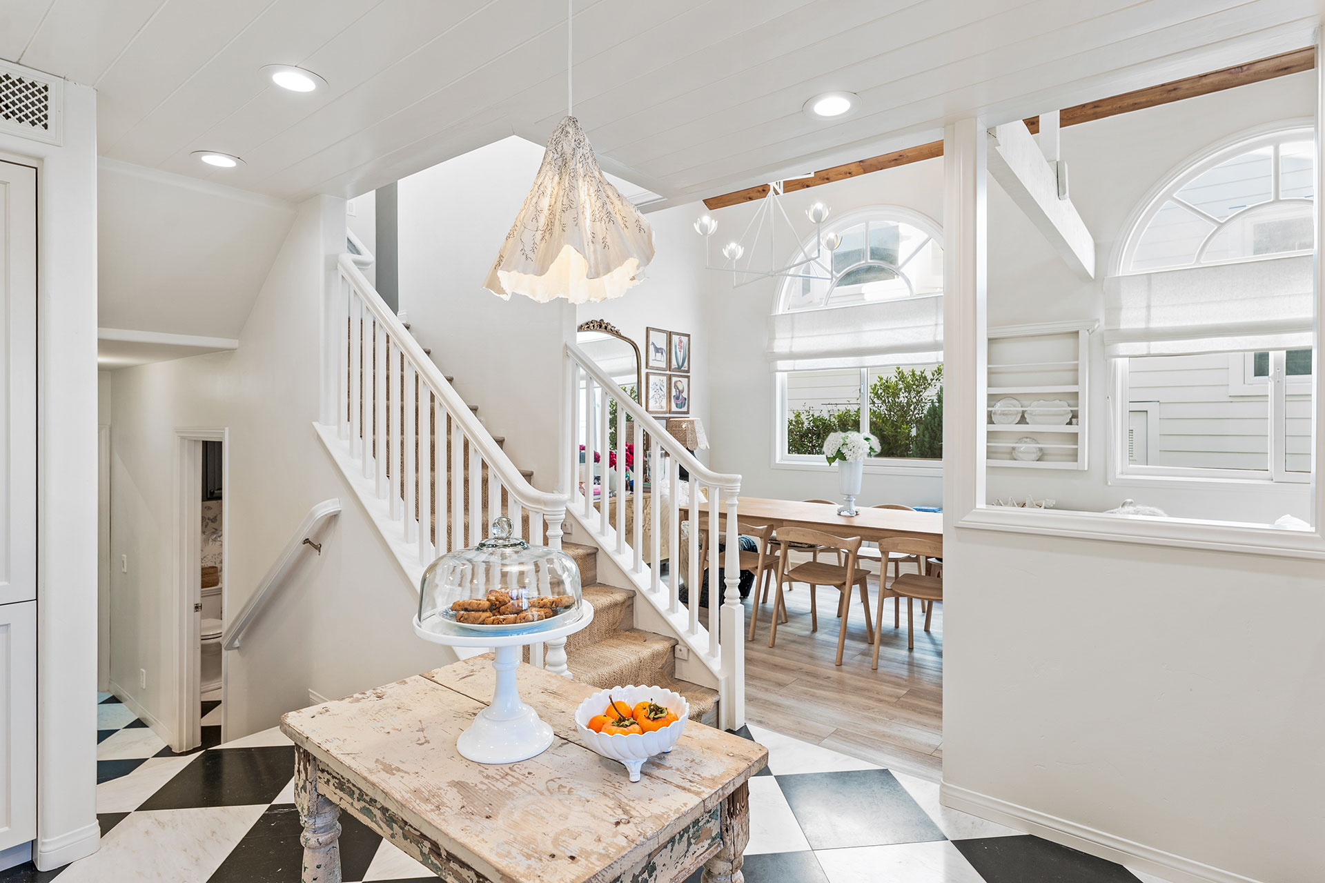 209 Diamond Balboa Island home - photo 16