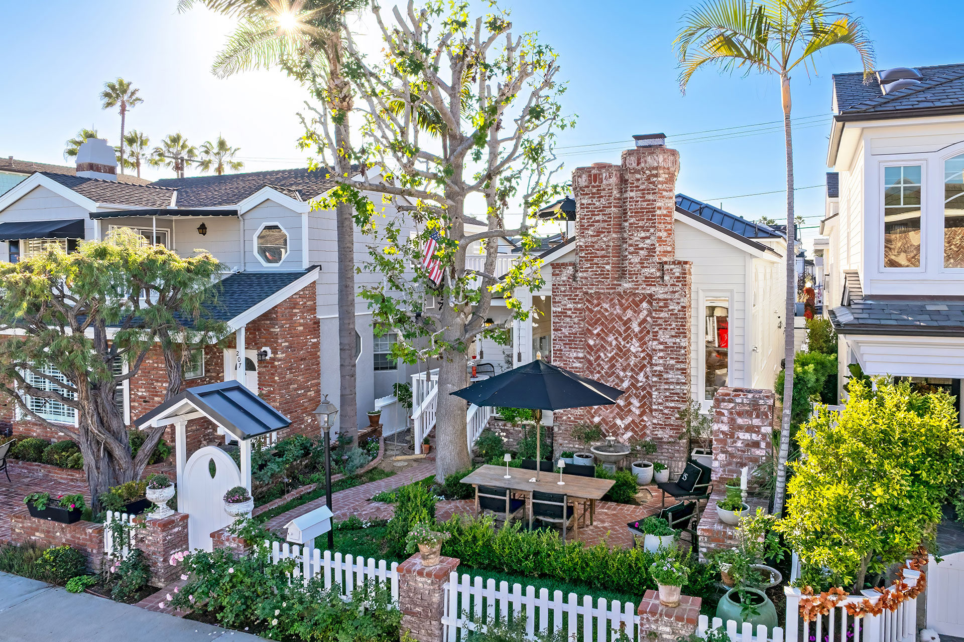 209 Diamond Balboa Island home - photo 31