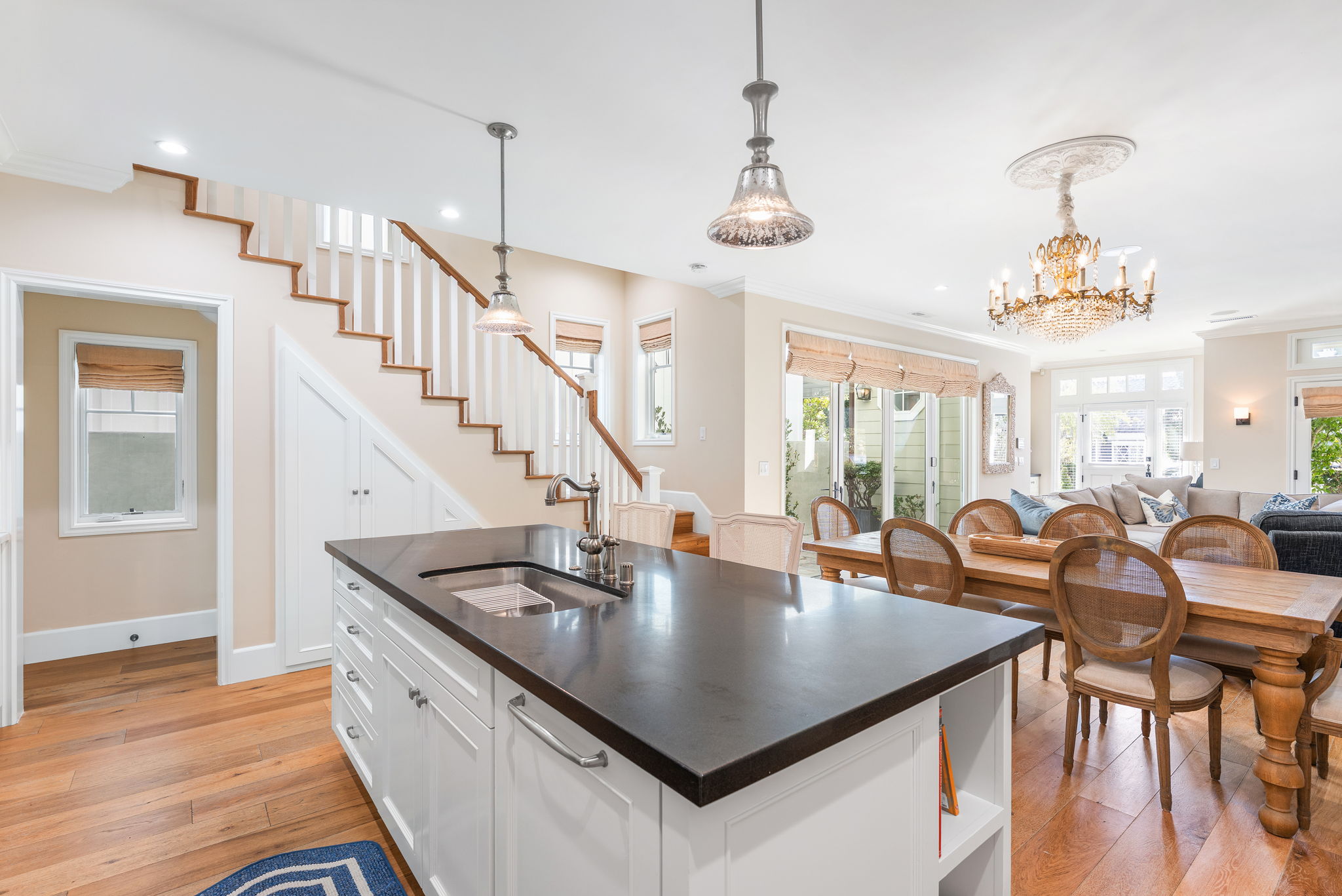 220 Coral Balboa Island home - photo 16