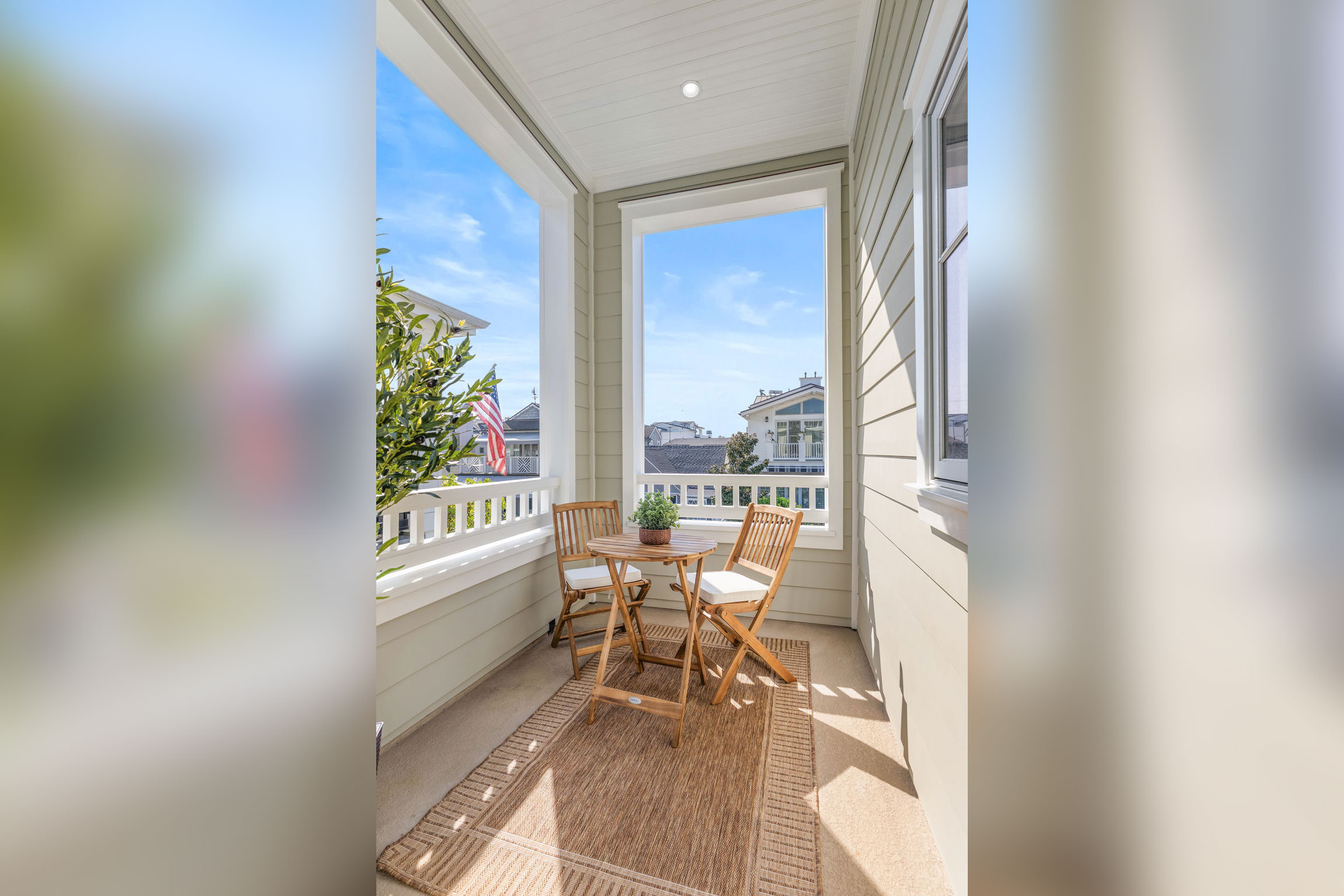 220 Coral Balboa Island home - photo 26