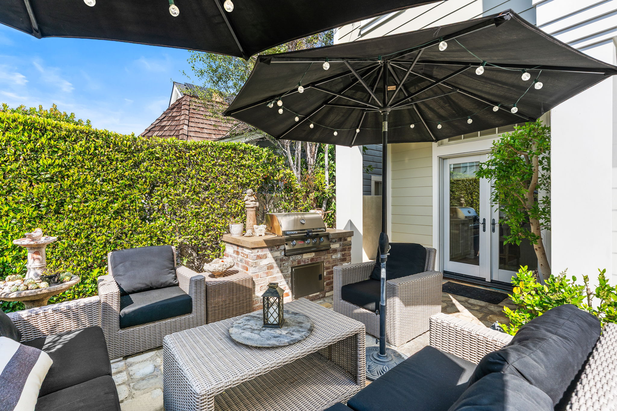 220 Coral Balboa Island home - photo 3