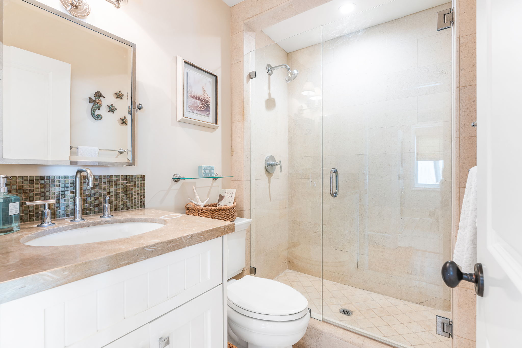 220 Coral Balboa Island home - photo 35