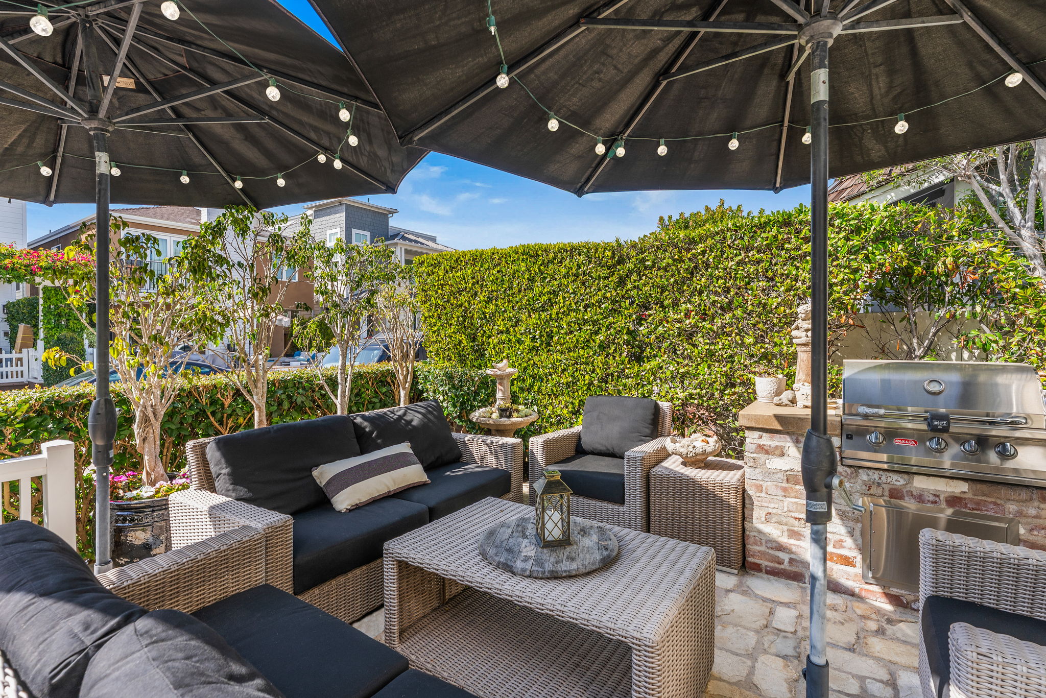 220 Coral Balboa Island home - photo 4