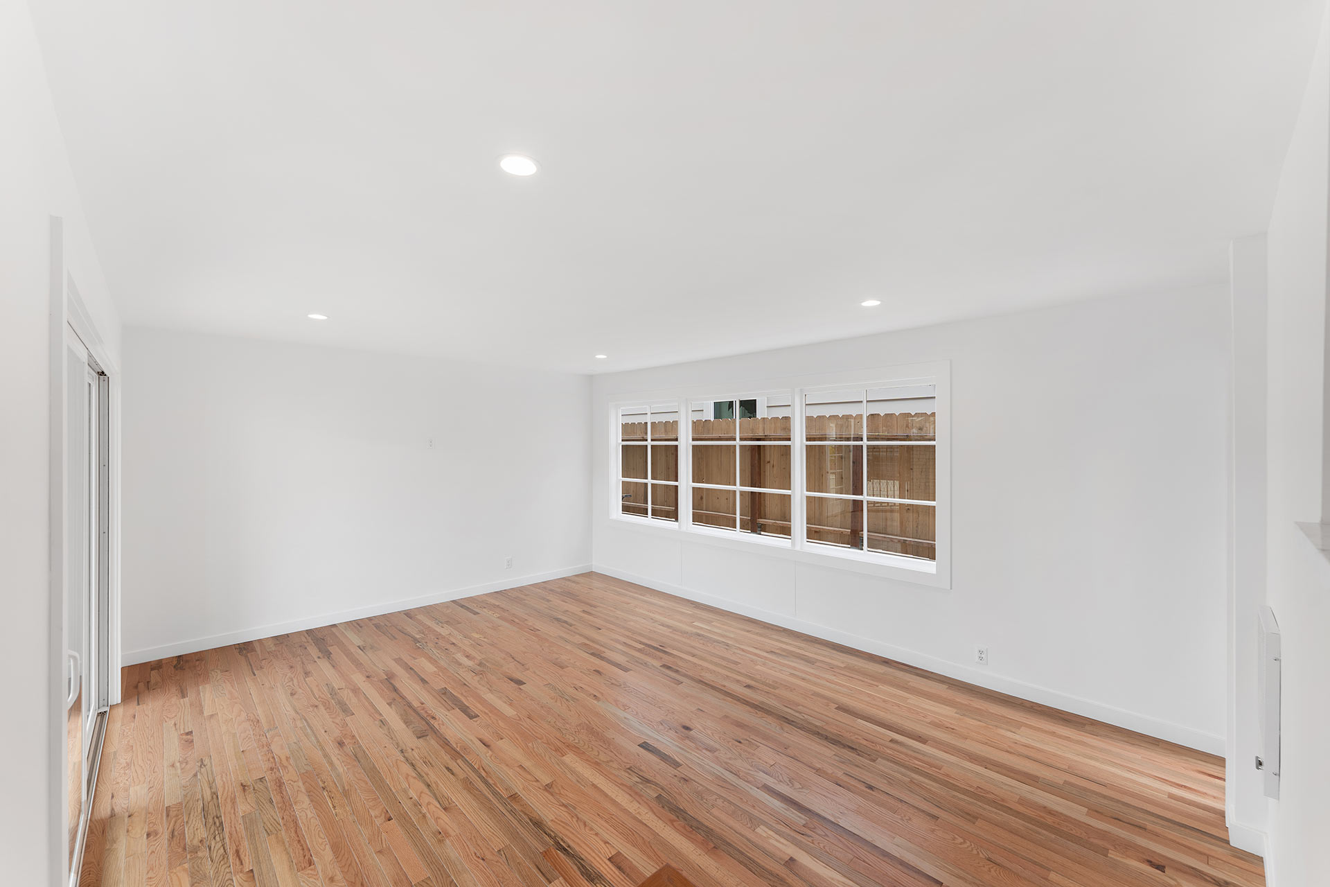 227 Coral Balboa Island home - photo 19