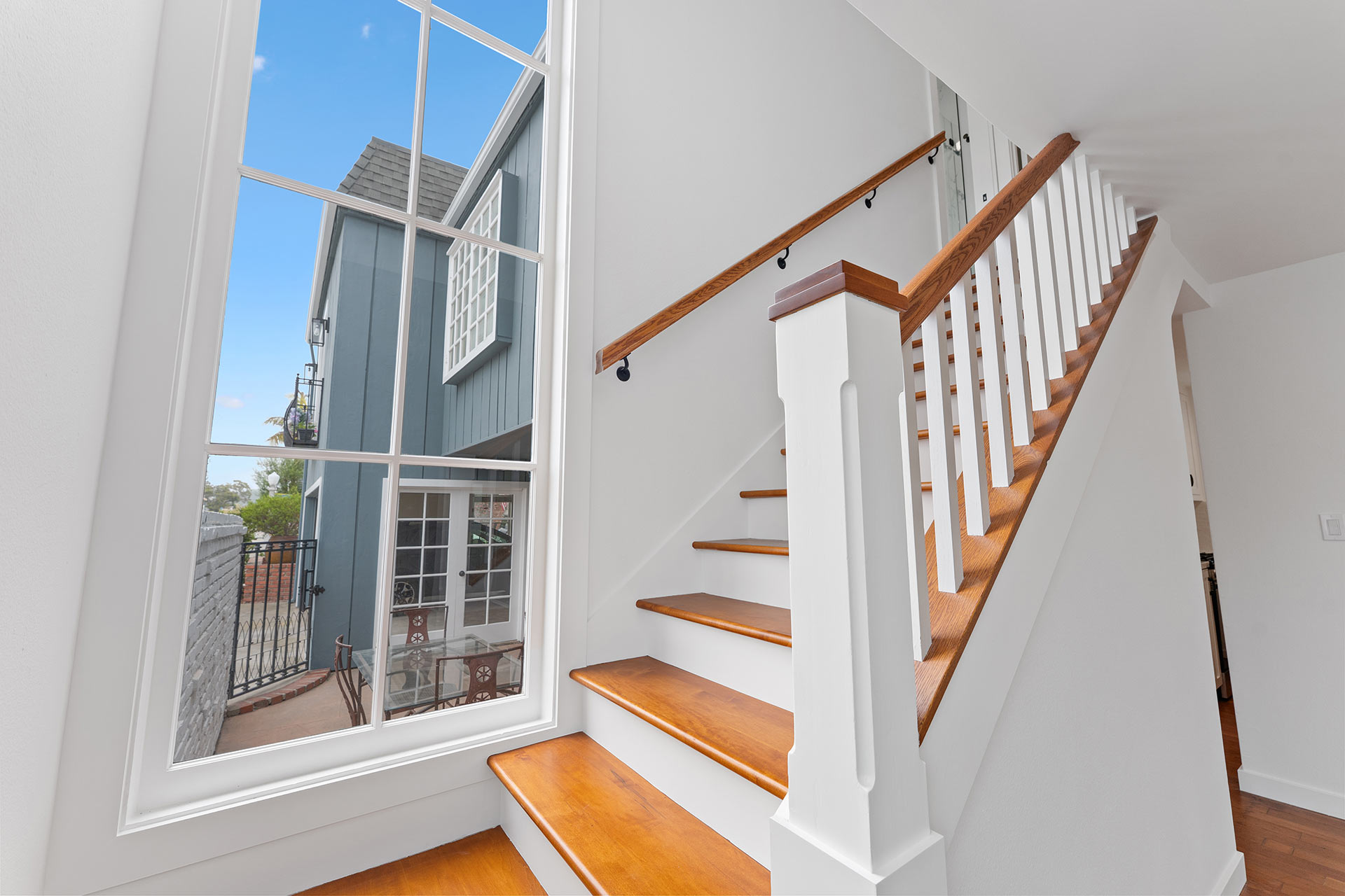 227 Coral Balboa Island home - photo 21