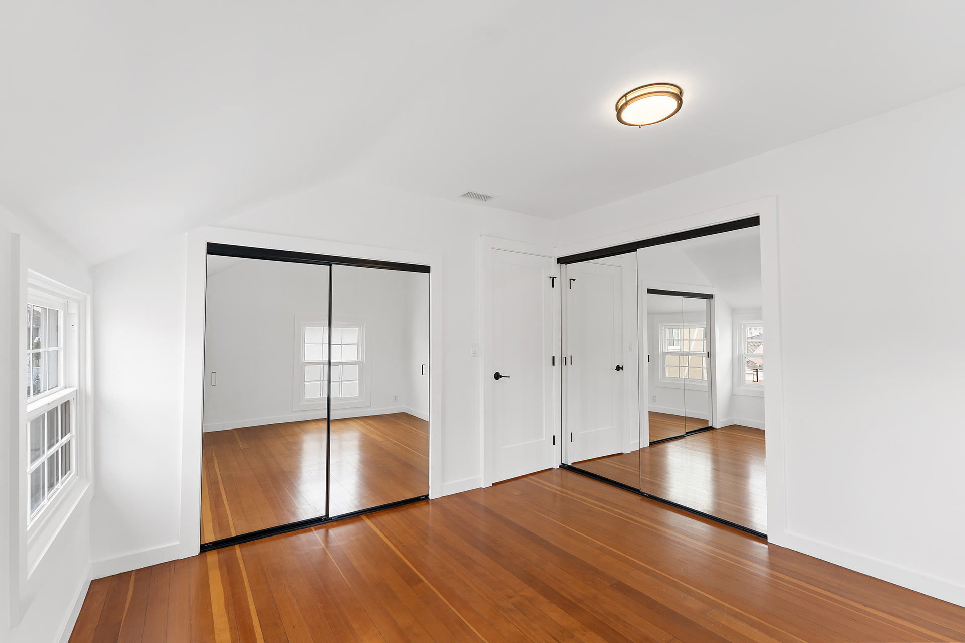 227 Coral Balboa Island home - photo 30
