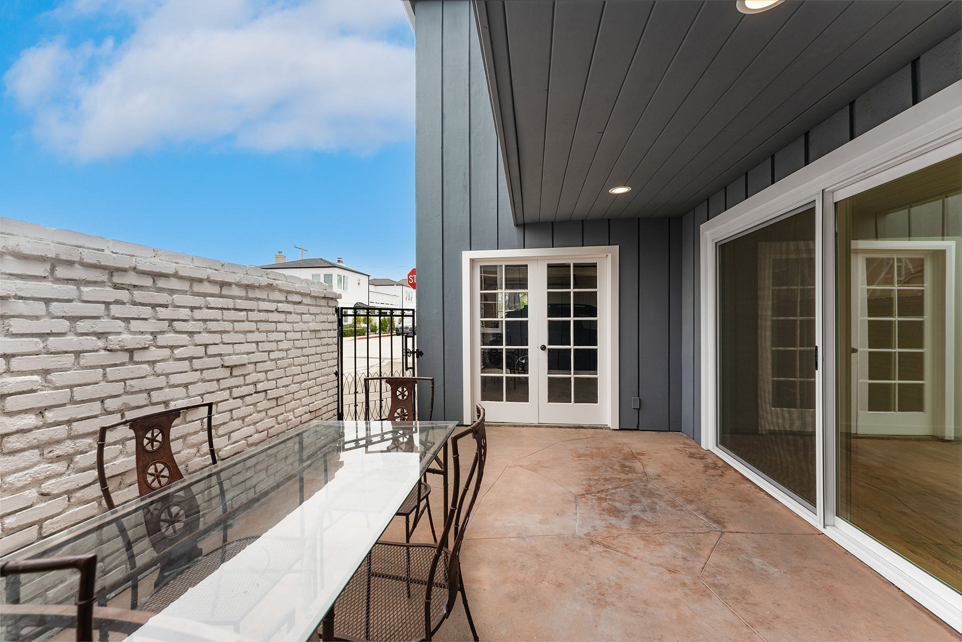 227 Coral Balboa Island home - photo 4