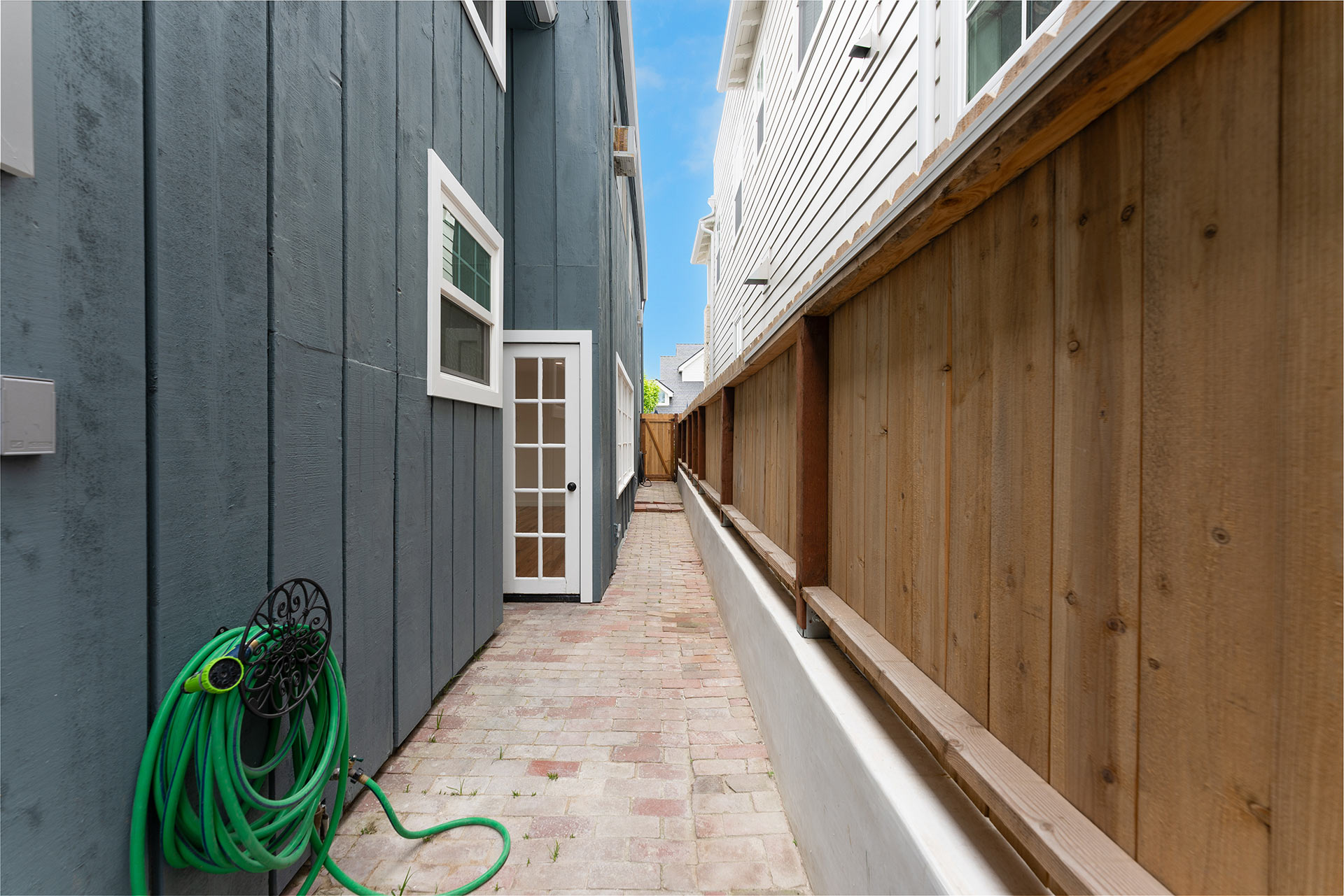 227 Coral Balboa Island home - photo 6