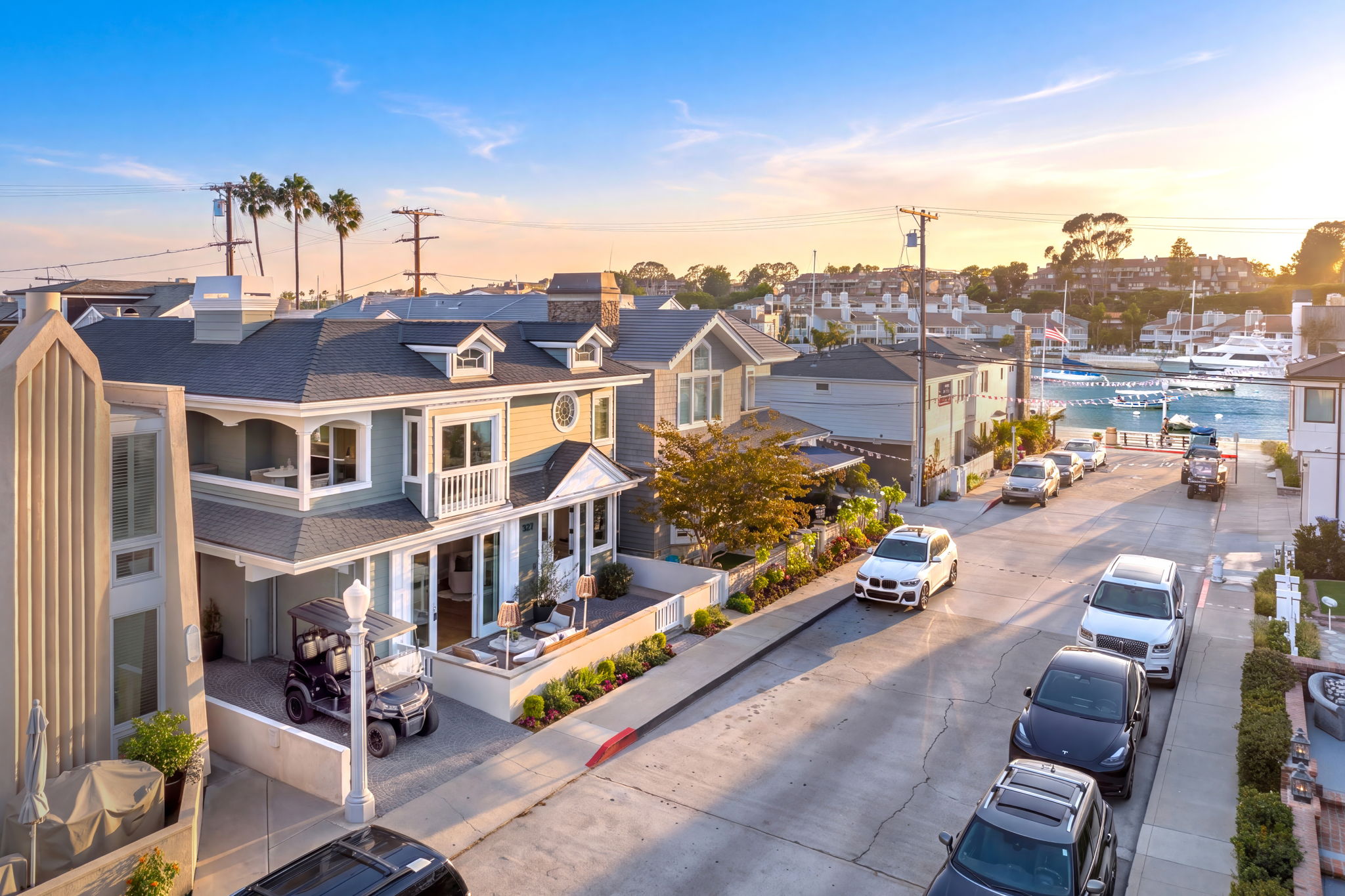 327 Amethyst Balboa Island home - photo 2