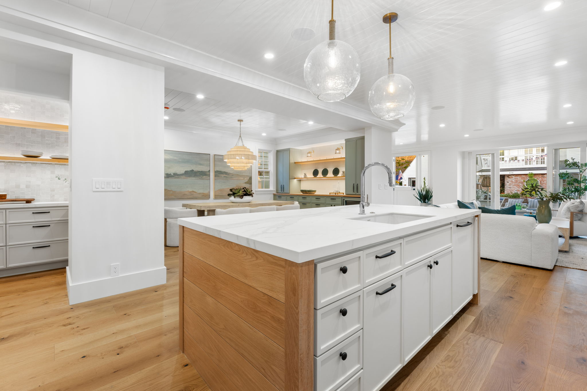 327 Amethyst Balboa Island home - photo 20