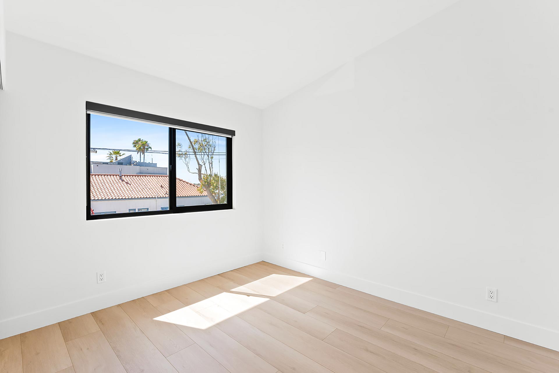 404 S. Bayfront Balboa Island home - photo 25