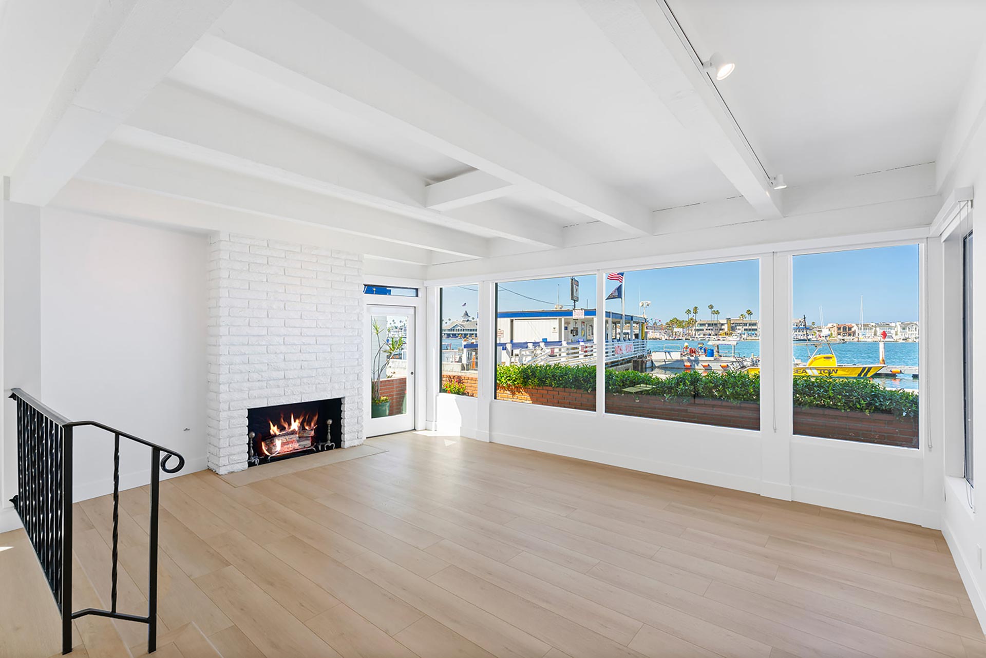 404 S. Bayfront Balboa Island home - photo 9