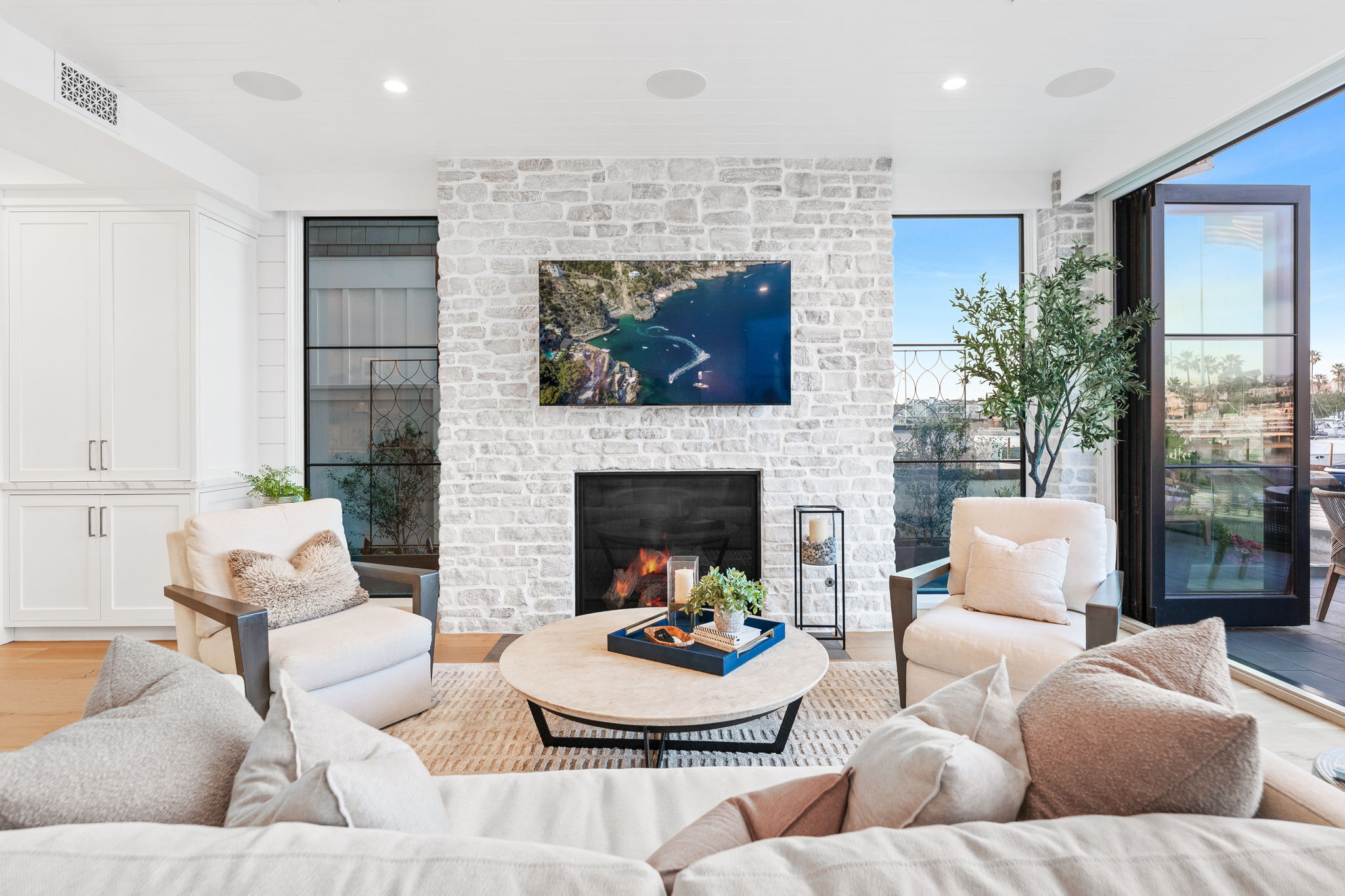 409 N. Bayfront Balboa Island home - photo 8