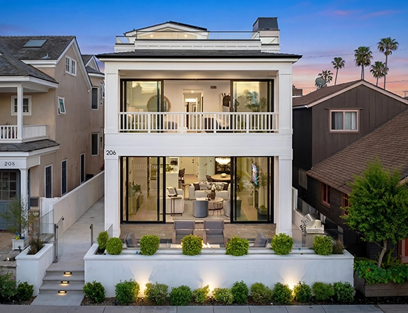 Balboa Island home for lease by Ryan Gunderson