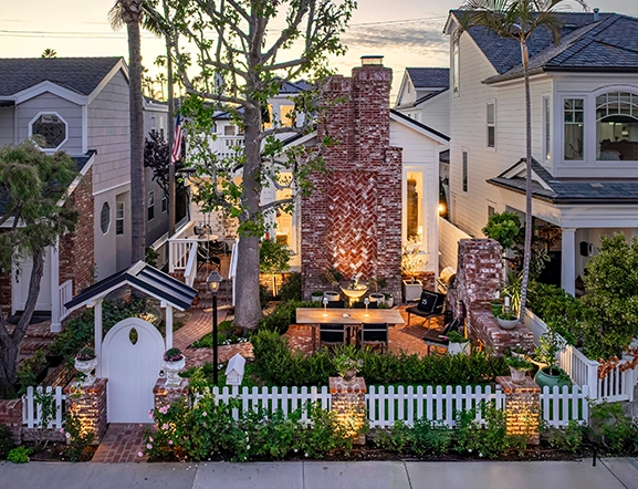 Balboa Island home for sale by Ryan Gunderson