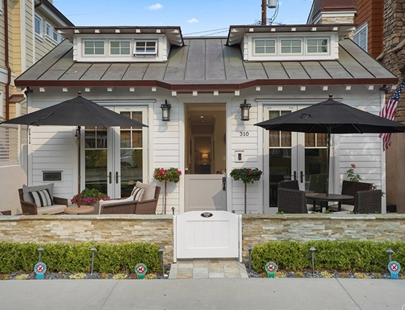 Balboa Island home sold by Ryan Gunderson