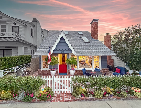 Balboa Island home sold by Ryan Gunderson