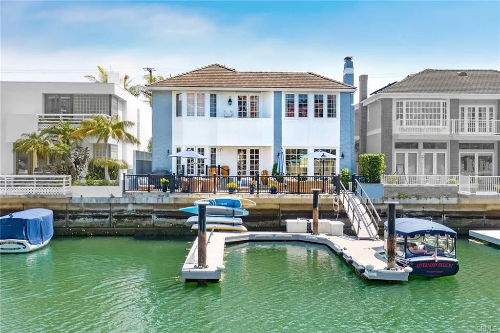 806 Harbor Island Dr, Newport Beach